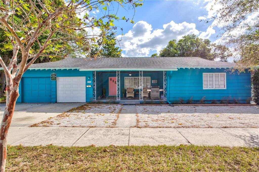 Apartment for rent at 1270 5th St, Sarasota, FL 34236