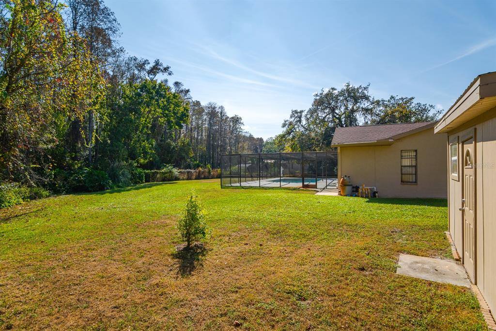Apartment for rent at 10206 Lakeview Dr, New Port Richey, FL 34654
