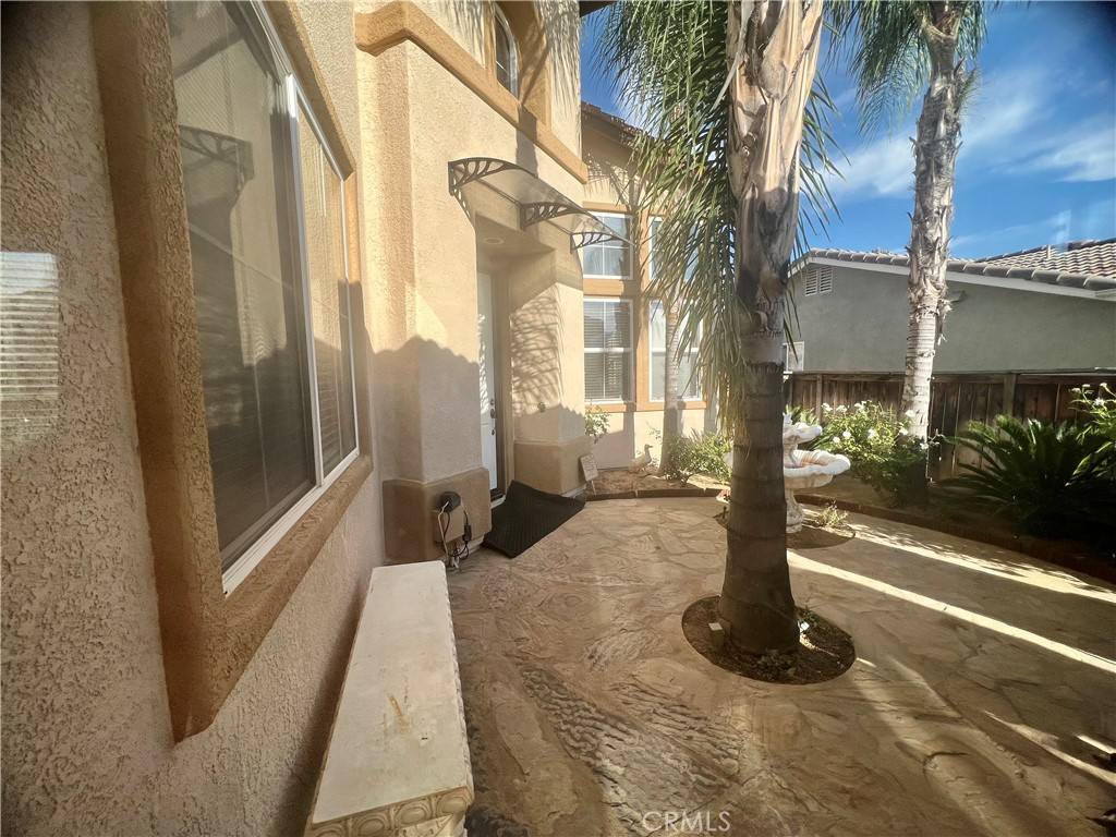 Apartment for rent at 9840 Shadow Mountain Dr, Moreno Valley, CA 92557