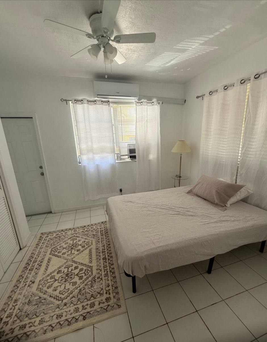 Apartment for rent at 105 NE 16th Terrace #105, Fort Lauderdale, FL 33301