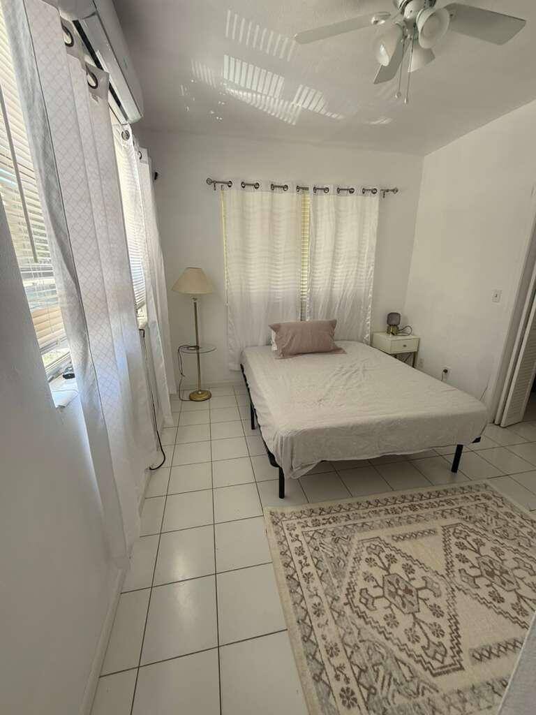 Apartment for rent at 105 NE 16th Terrace #105, Fort Lauderdale, FL 33301