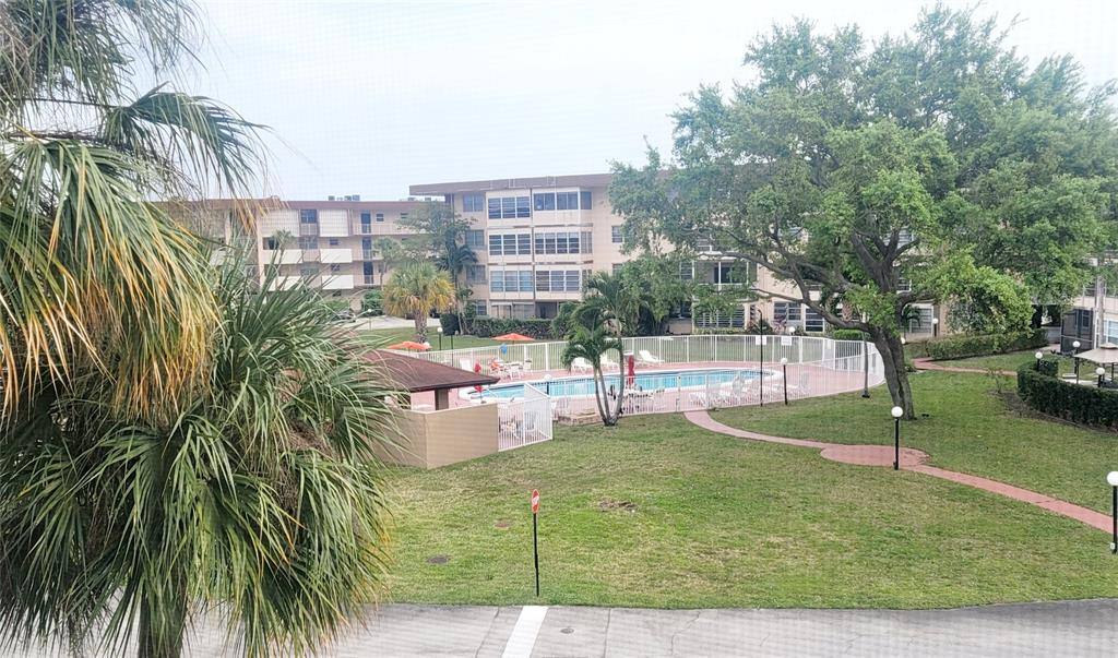 Condo for rent at 2901 NW 47th Terrace #2901247B, Fort Lauderdale, FL 33313