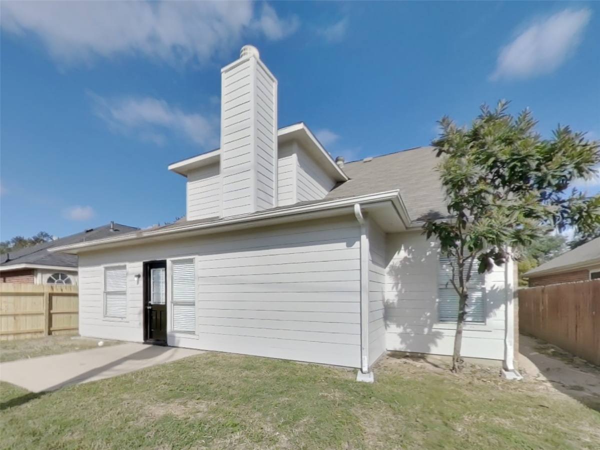 Apartment for rent at 21207 Woodland Green Dr, Katy, TX 77449