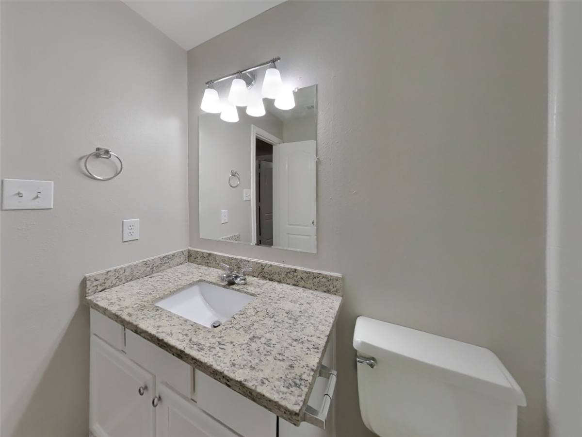 Apartment for rent at 21207 Woodland Green Dr, Katy, TX 77449