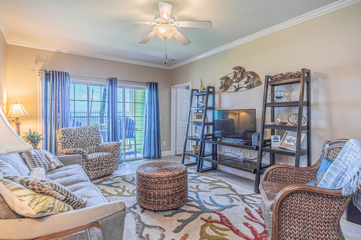 Condo for rent at 7000 Seawall Blvd #616, Galveston, TX 77551