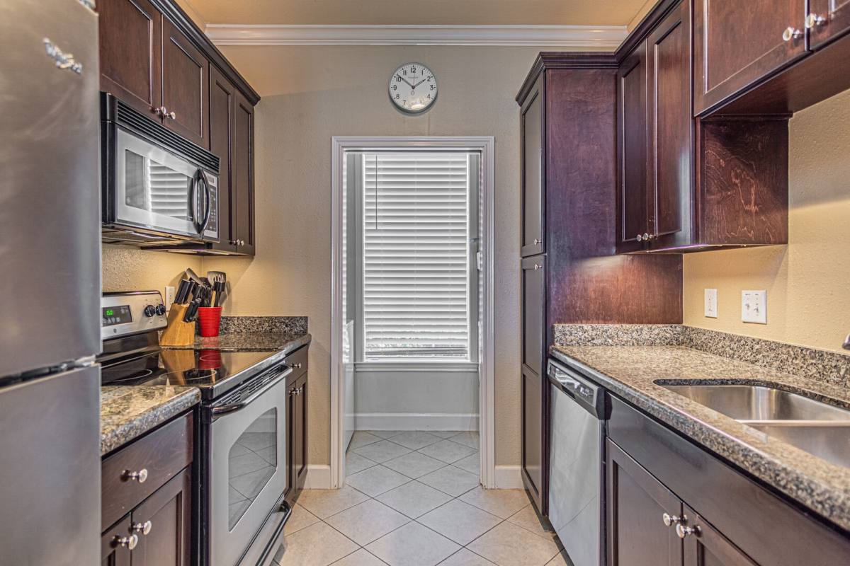 Condo for rent at 7000 Seawall Blvd #616, Galveston, TX 77551