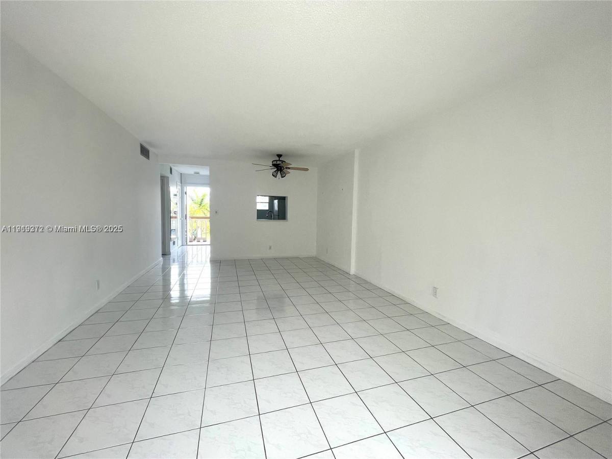 Condo for rent at 620 NE 12th Ave #406, Hallandale, FL 33009