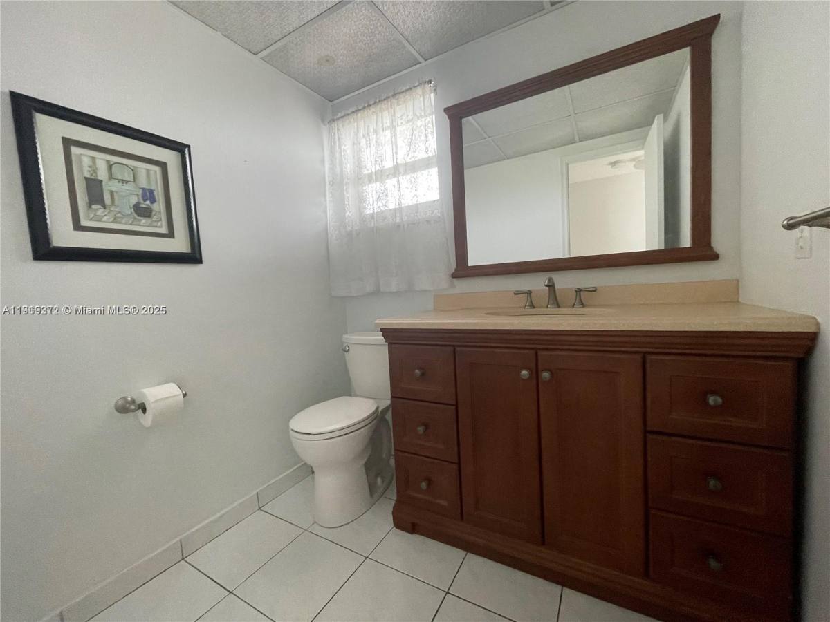Condo for rent at 620 NE 12th Ave #406, Hallandale, FL 33009