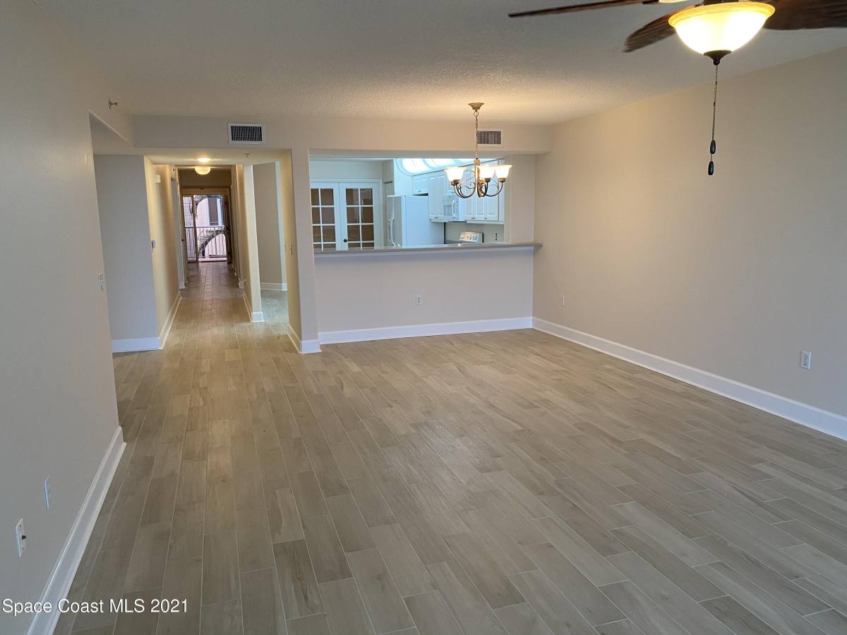 Condo for rent at 735 N Highway 735-303, Indialantic, FL 32903