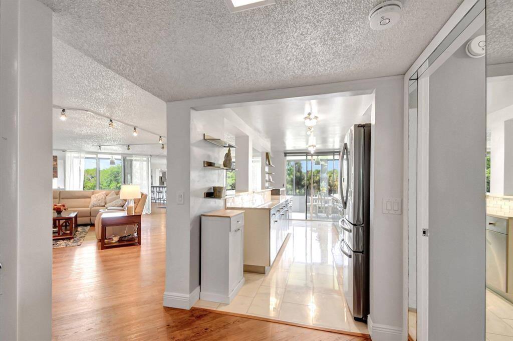 Condo for rent at 4770 Fountains Dr S #304, Lake Worth, FL 33467