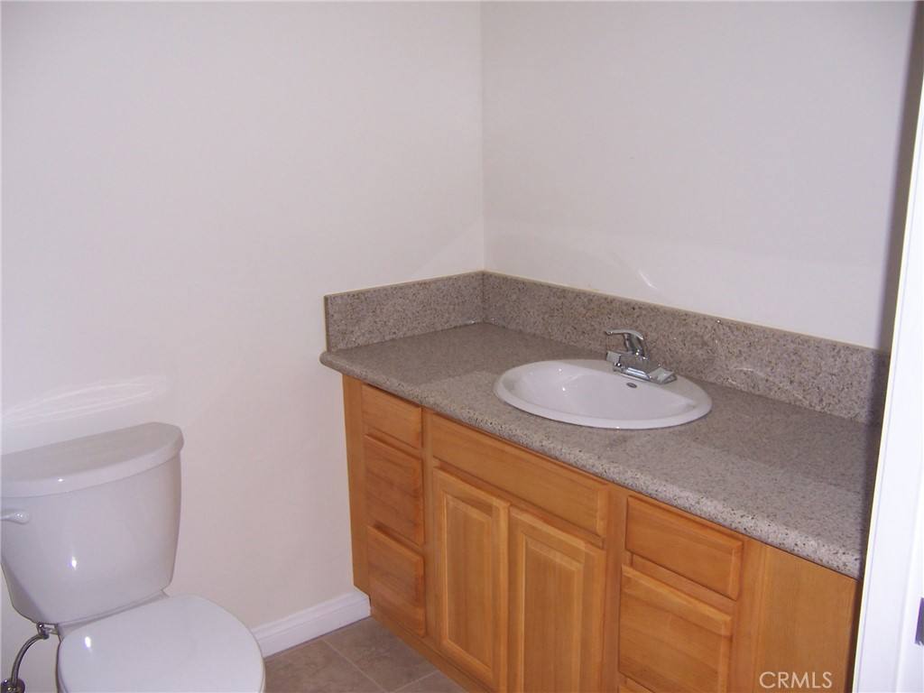 Apartment for rent at 4438 Vista Del Monte Ave #202, Sherman Oaks, CA 91403