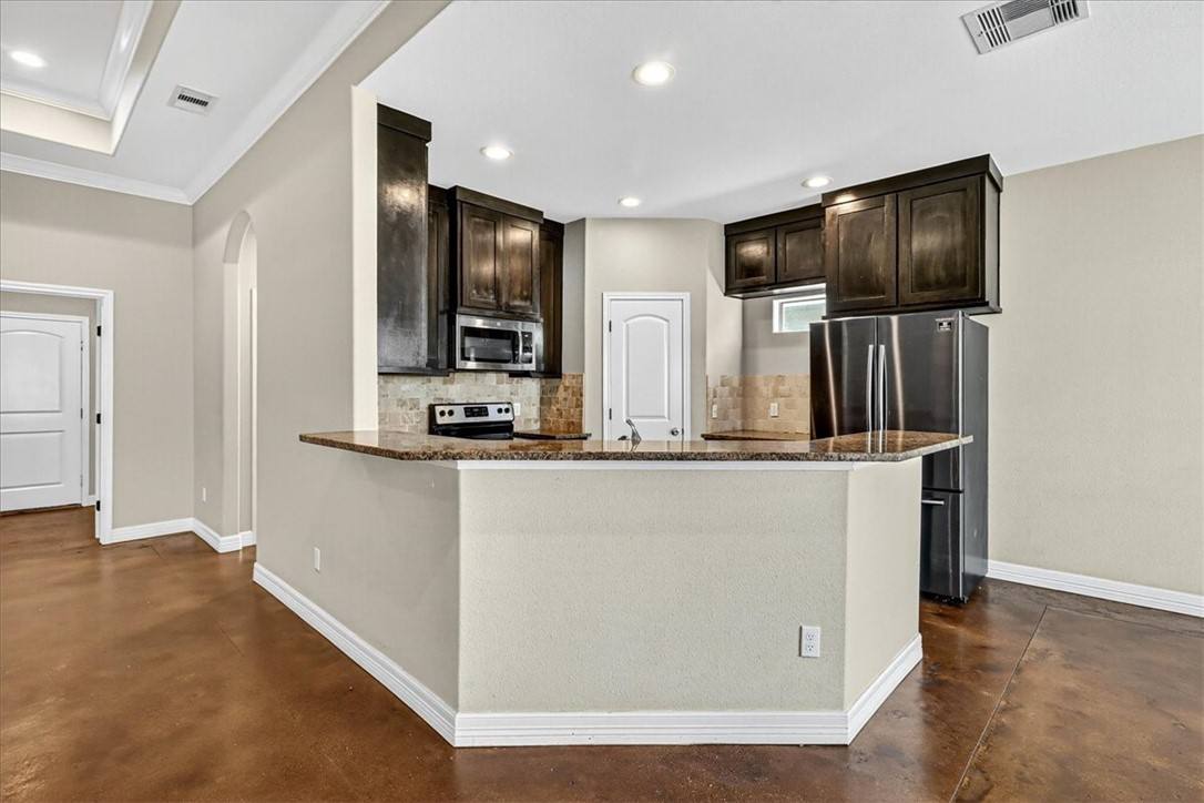 Apartment for rent at 7237 Lake Tranquility Dr, Corpus Christi, TX 78414