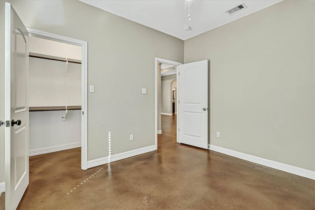 Apartment for rent at 7237 Lake Tranquility Dr, Corpus Christi, TX 78414