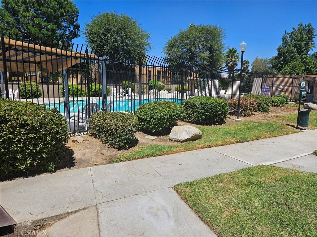Townhouse for rent at 1151 Clark St, Riverside, CA 92501