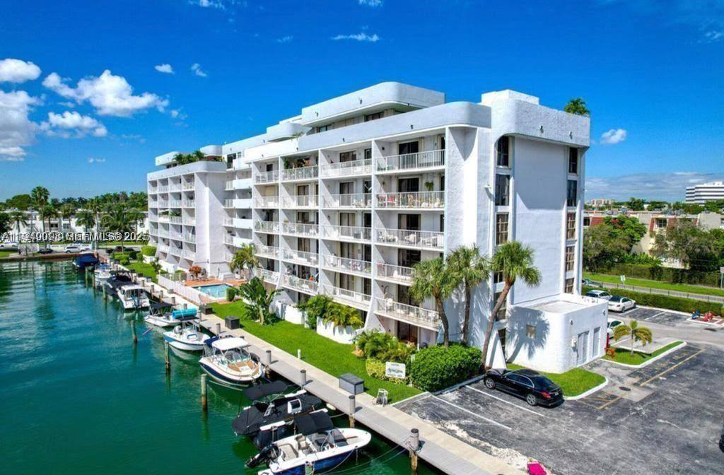 Apartment for rent at 1650 NE 115th St #311, Miami, FL 33181