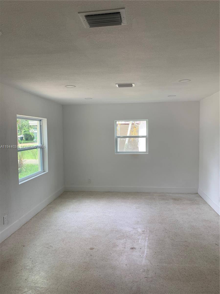 Apartment for rent at 6740 Park St #1, Hollywood, FL 33024