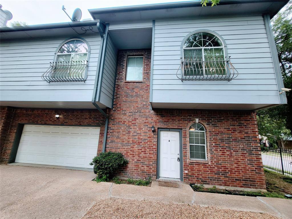 Townhouse for rent at 1819 N Fitzhugh Ave #1819C, Dallas, TX 75204