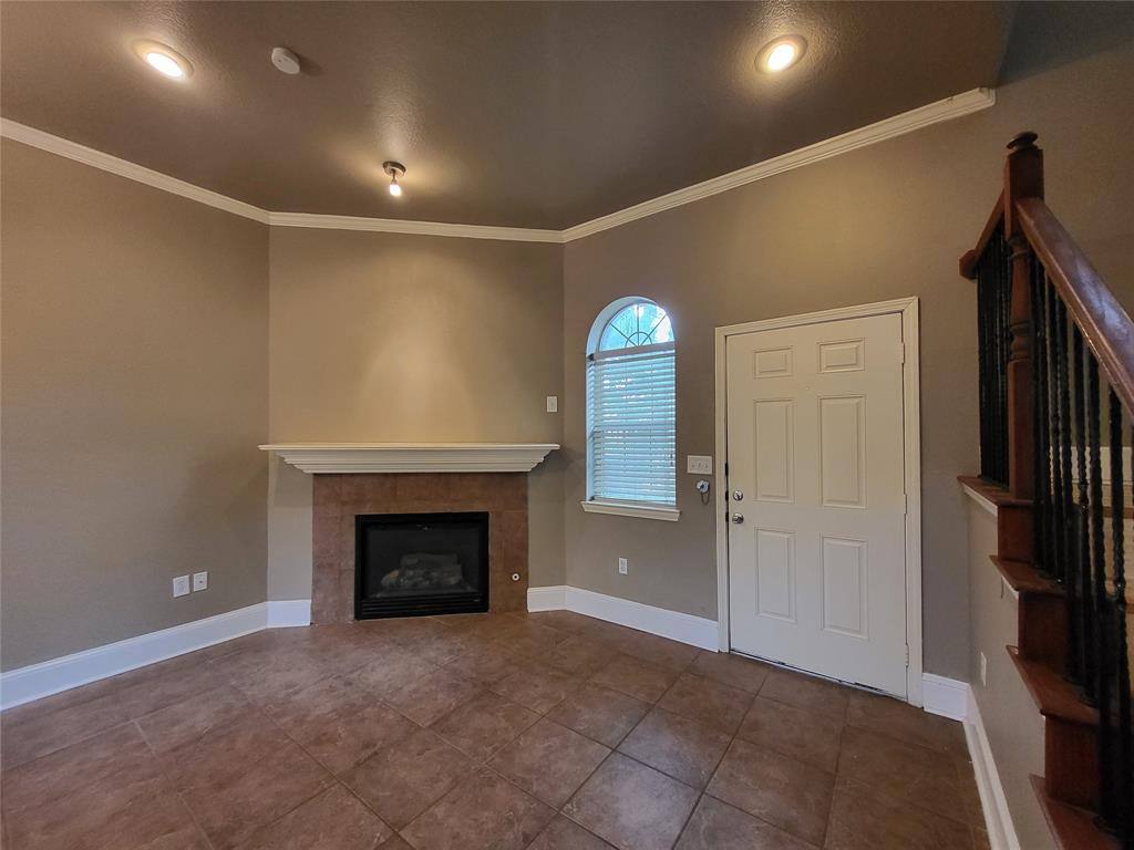 Townhouse for rent at 1819 N Fitzhugh Ave #1819C, Dallas, TX 75204