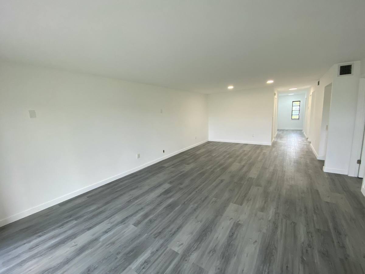 Apartment for rent at 21203 Largo Way #2120315C, Boca Raton, FL 33433