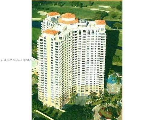 Apartment for rent at 19501 W Country Club Dr #19501PH06, Miami, FL 33180