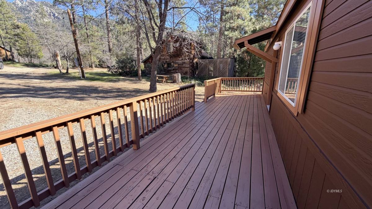 Apartment for rent at 25679 Alderwood St #25679A, Idyllwild, CA 92549