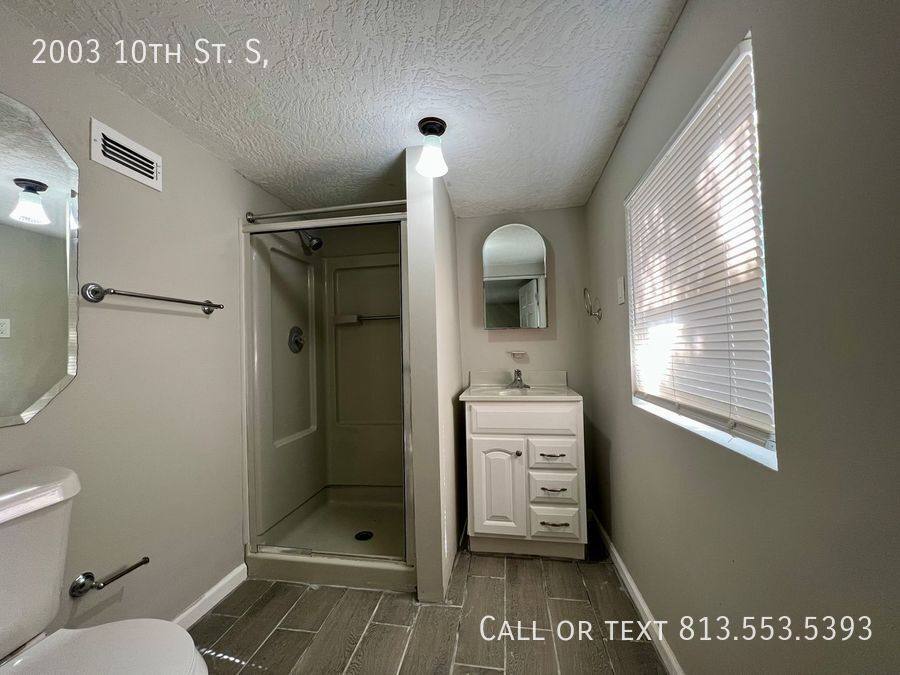 House for rent at 2003 10th St S, Saint Petersburg, FL 33705