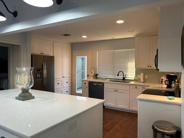 Apartment for rent at 202 Lighthouse Dr #202, Horseshoe Bay, TX 78657