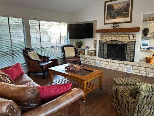 Apartment for rent at 202 Lighthouse Dr #202, Horseshoe Bay, TX 78657
