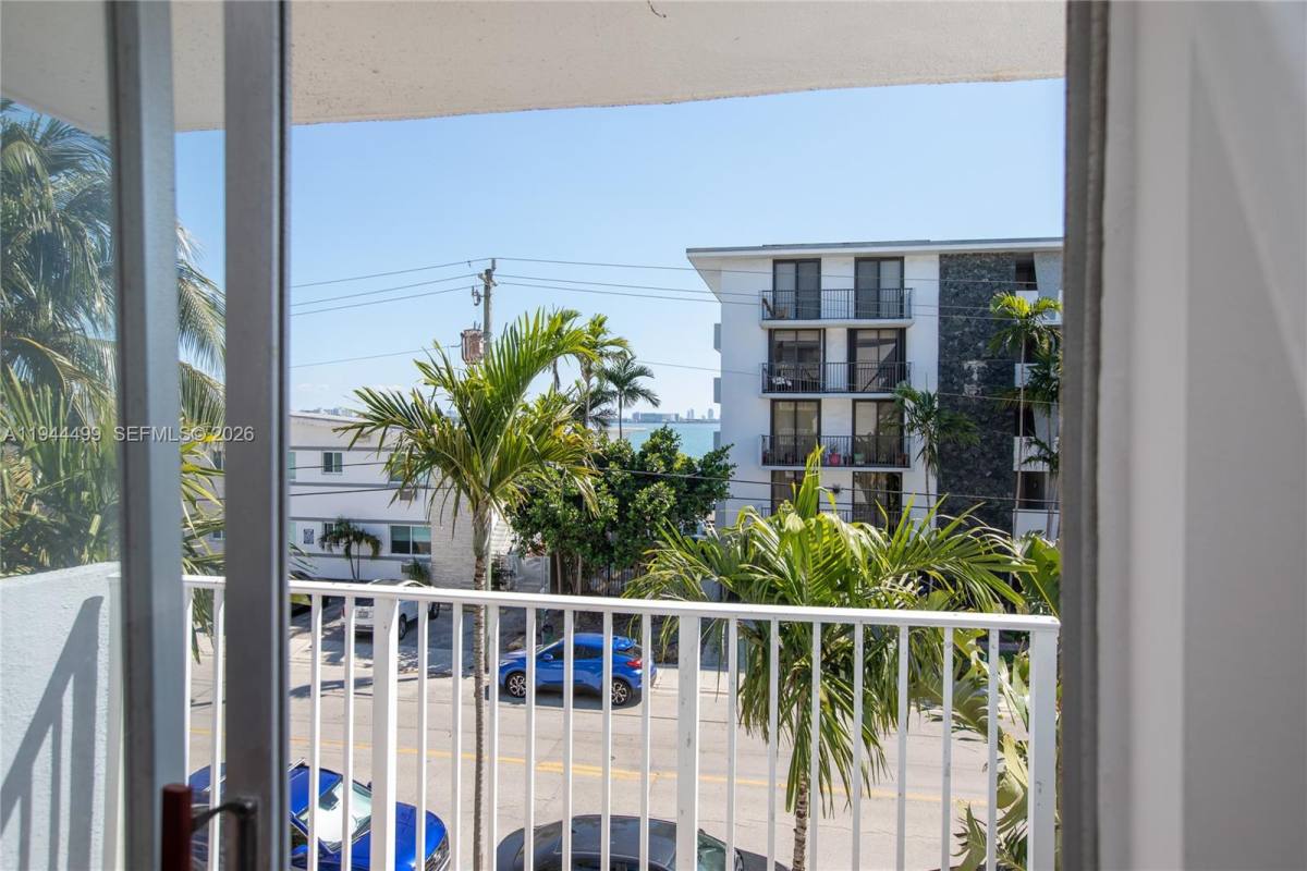 Condo for rent at 1801 S Treasure Dr #321, Miami Beach, FL 33141