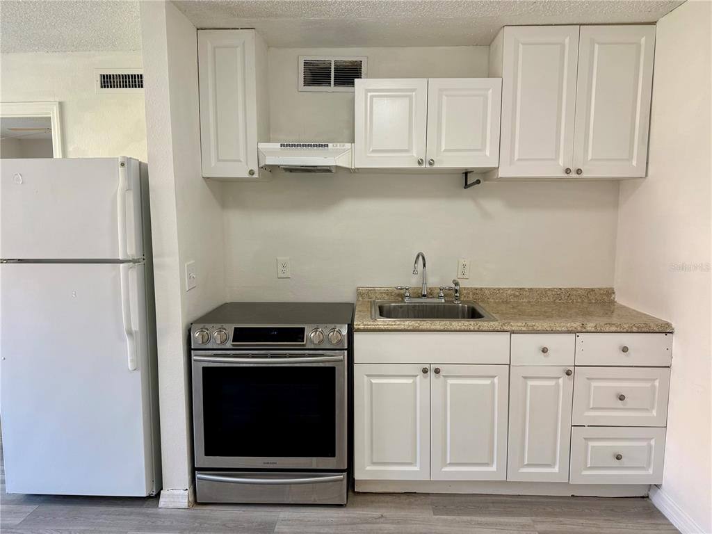 Condo for rent at 9013 Westchester Circle #32, Tampa, FL 33604