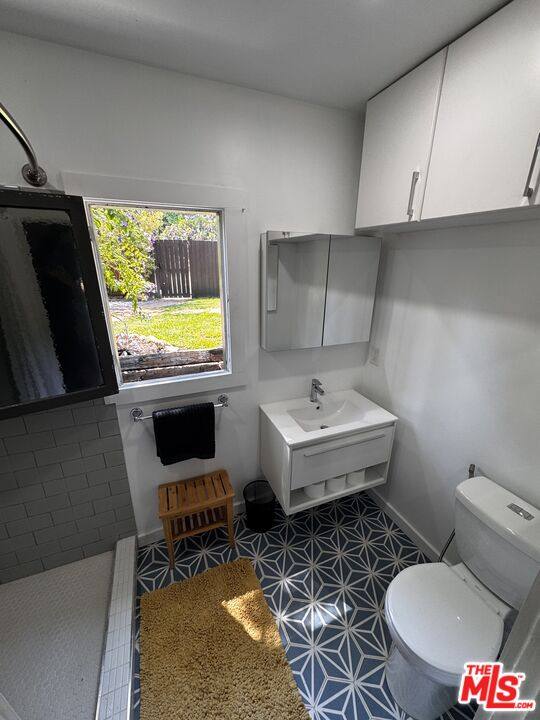 Apartment for rent at 2449 Riverside Place #2449REAR, Los Angeles, CA 90039