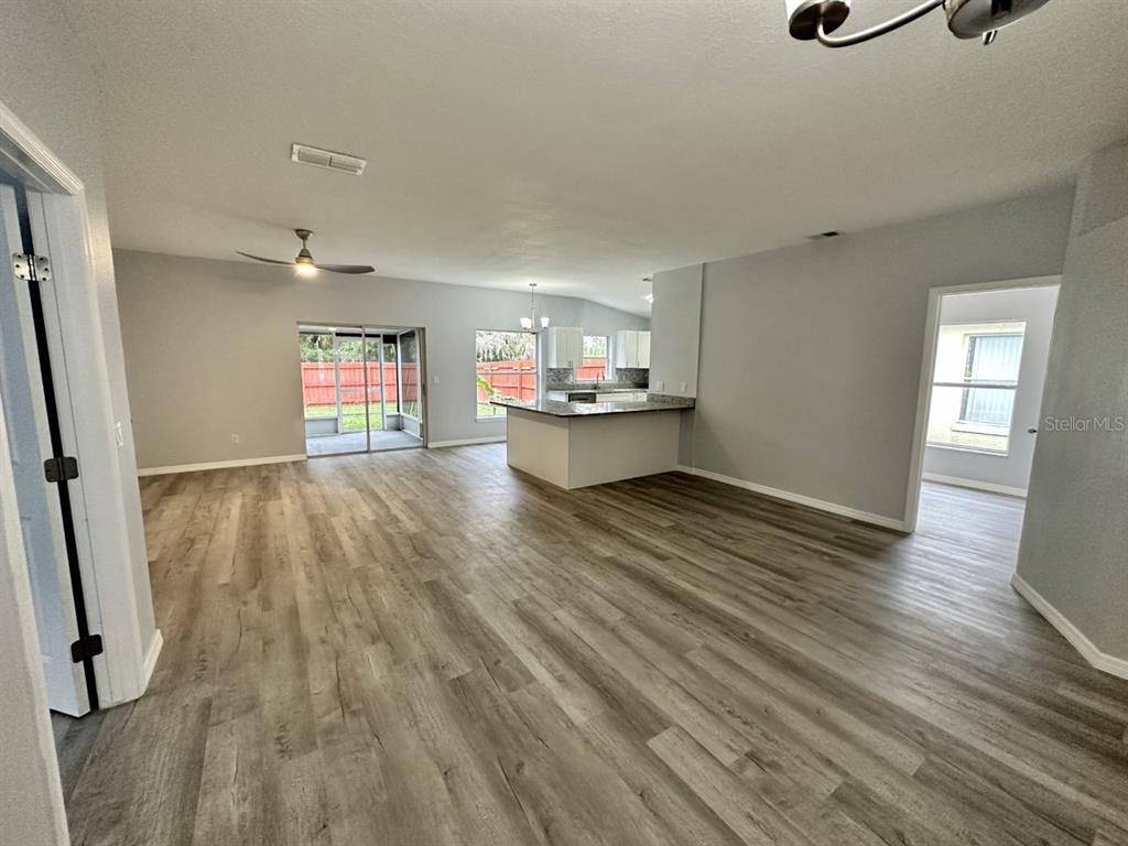 Apartment for rent at 813 Ponderosa Pine Court #813, Orlando, FL 32825