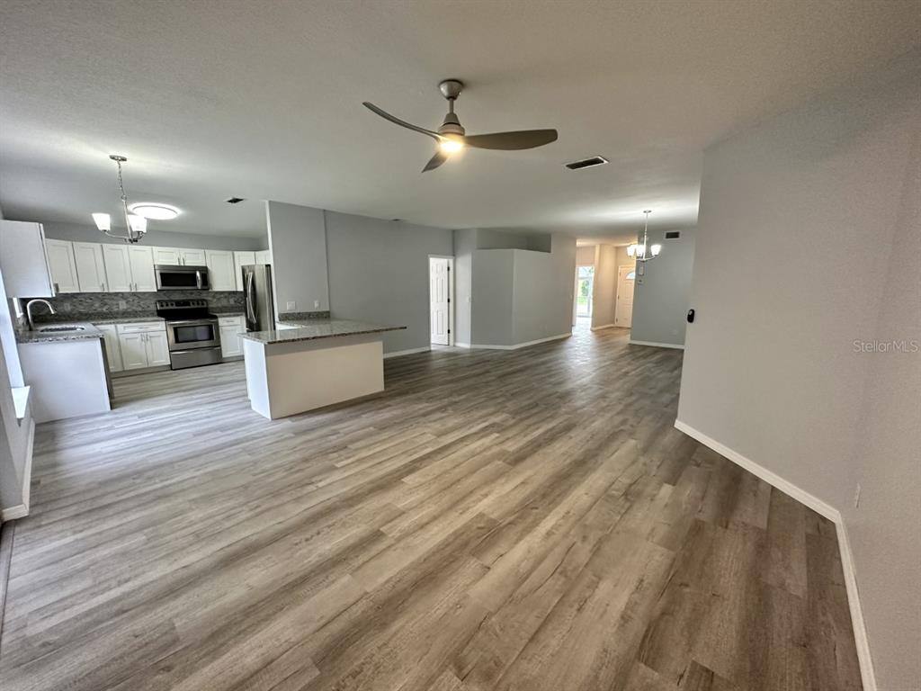 Apartment for rent at 813 Ponderosa Pine Court #813, Orlando, FL 32825