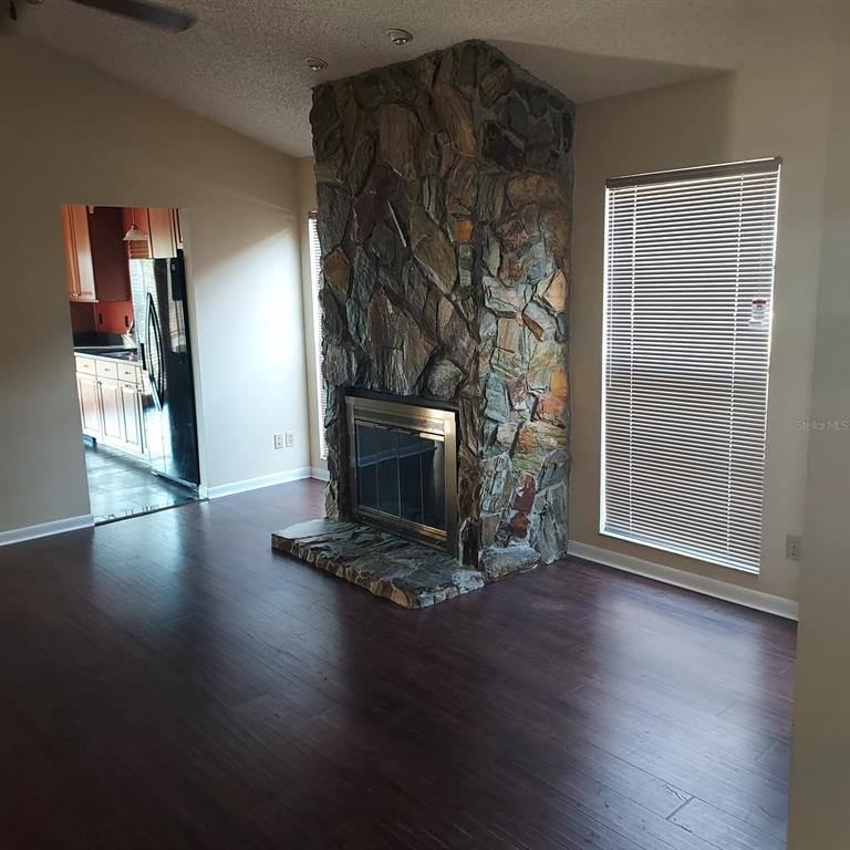 Apartment for rent at 13804 Lazy Oak Dr, Tampa, FL 33613