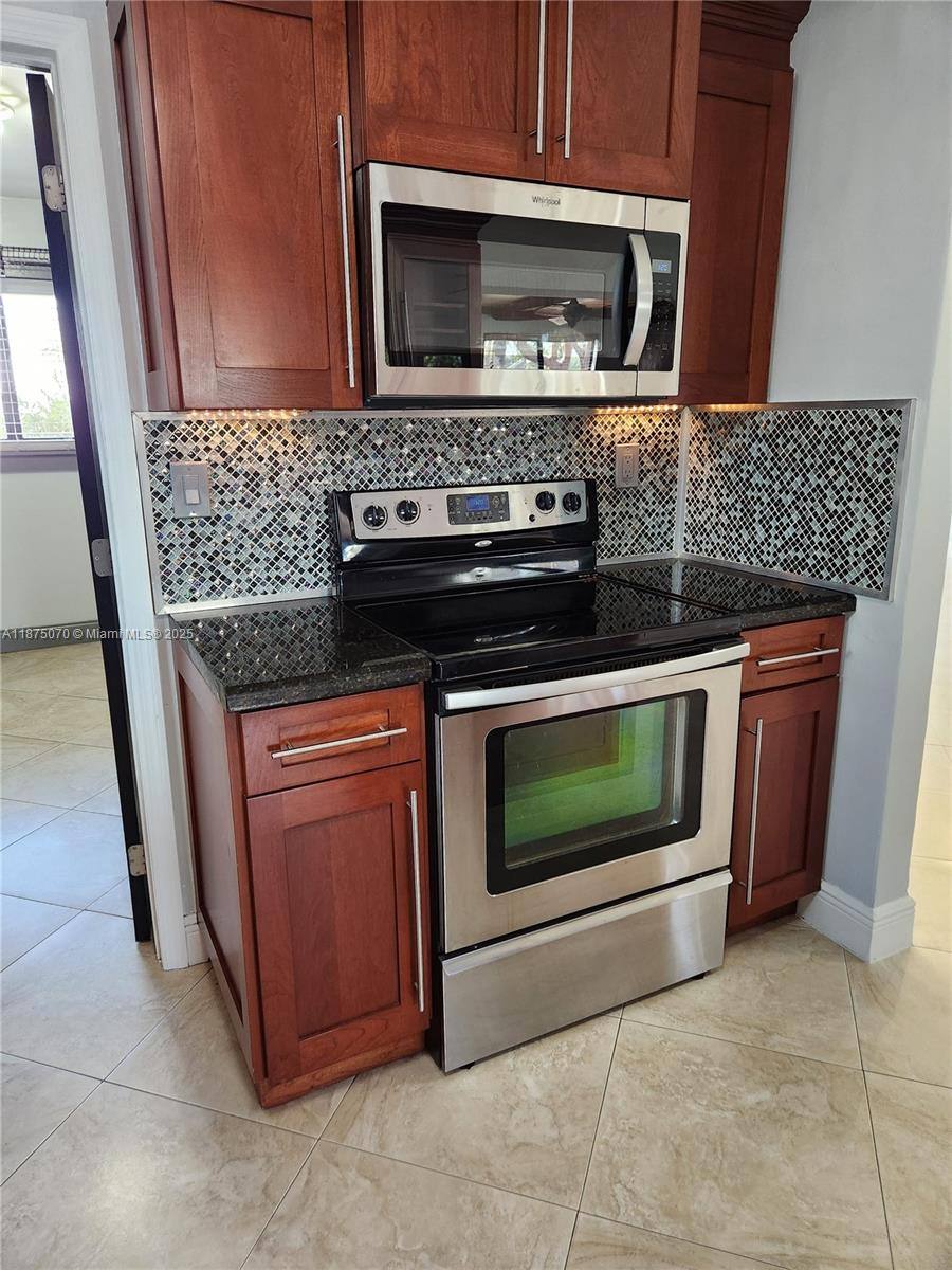 Apartment for rent at 10990 SW 57th St, Miami, FL 33173