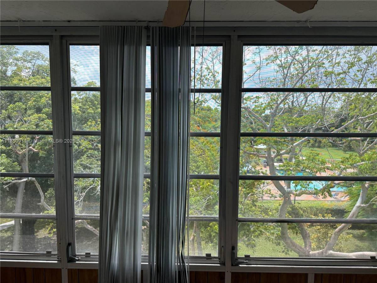 Condo for rent at 3001 NW 48th Ave #444, Fort Lauderdale, FL 33313