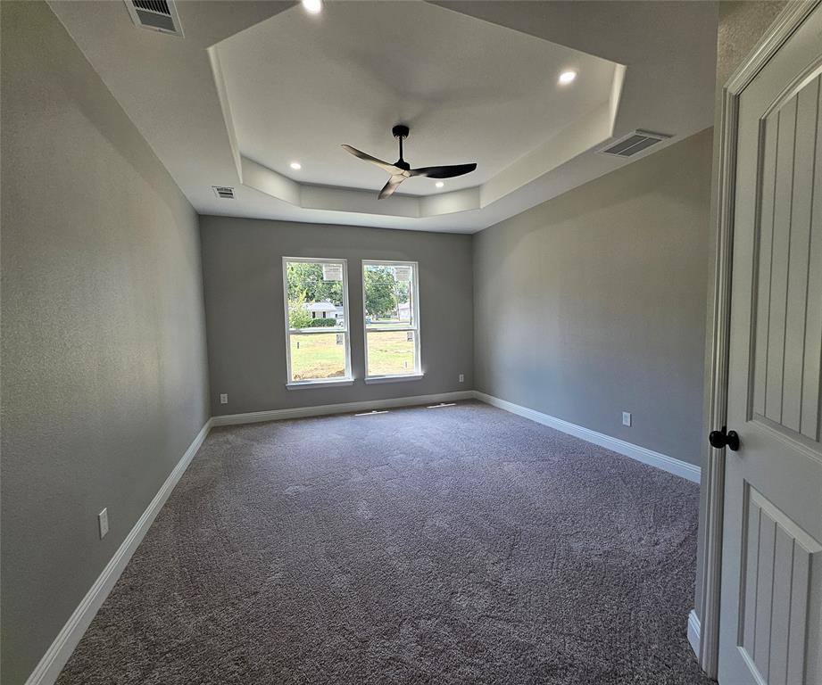 Apartment for rent at 202 E 1st N St #202, Kaufman, TX 75142