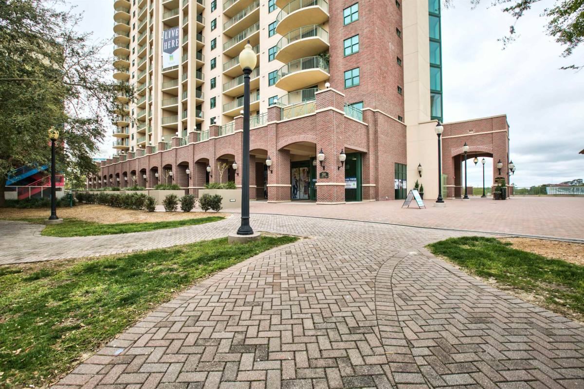 Condo for rent at 300 S Duval St #1603, Tallahassee, FL 32301