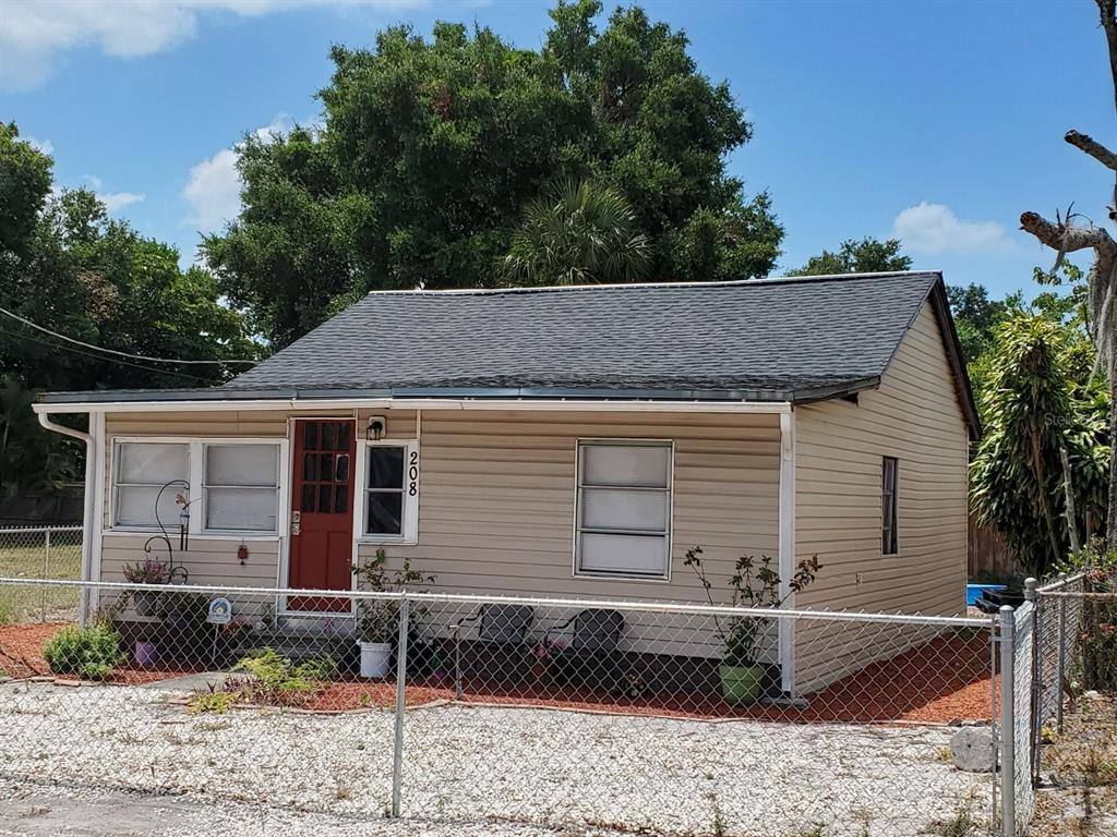 Apartment for rent at 208 Sears Ave NE #208, Winter Haven, FL 33881