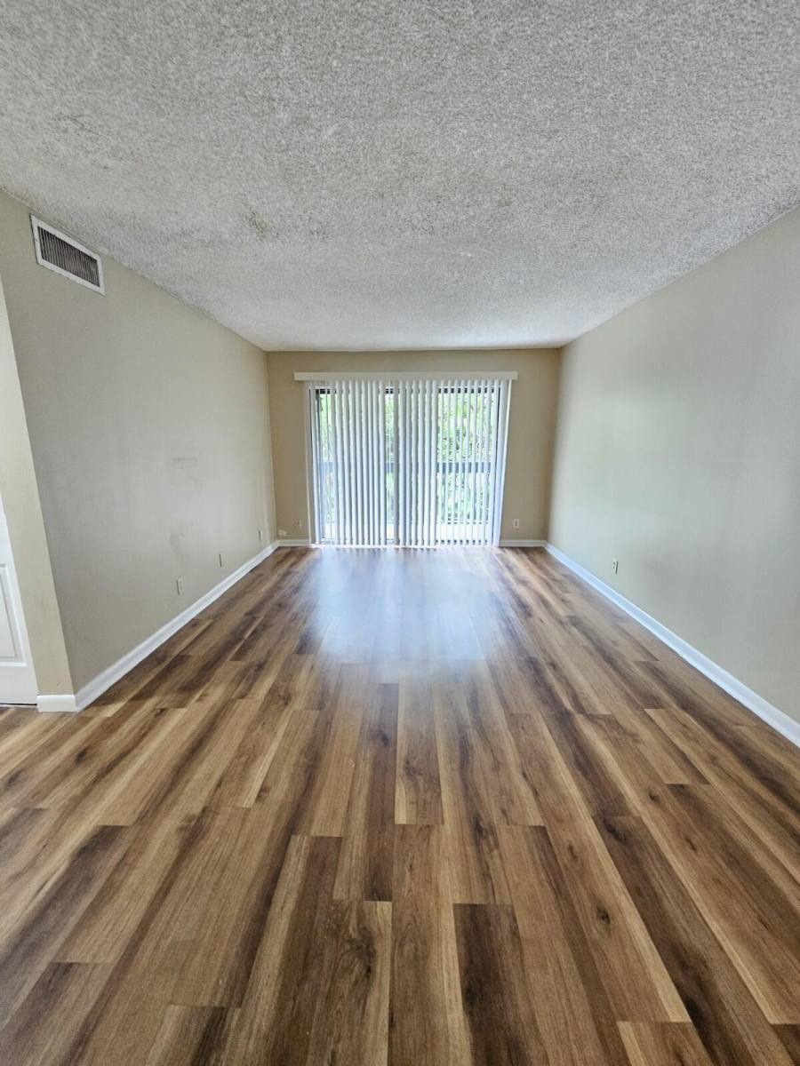 Apartment for rent at 1900 N Congress Ave #205, West Palm Beach, FL 33401