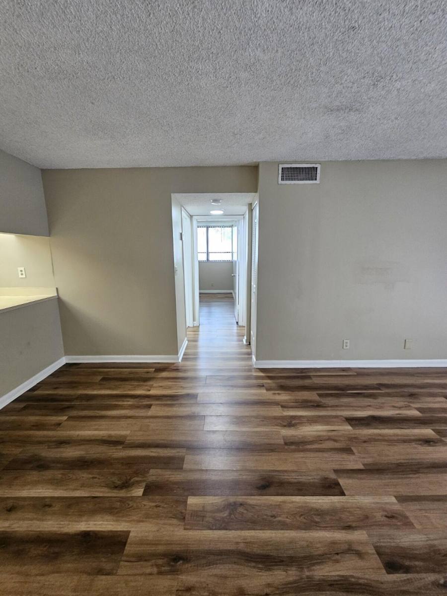 Apartment for rent at 1900 N Congress Ave #205, West Palm Beach, FL 33401