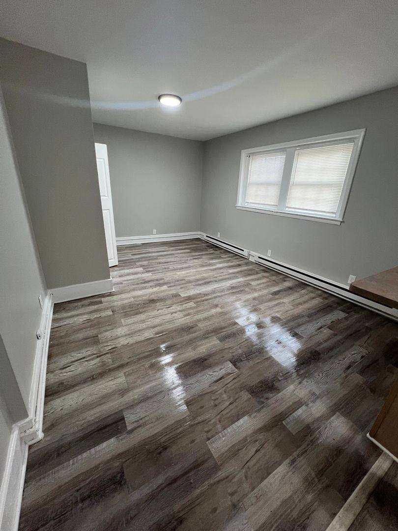 Apartment for rent at 2772 Lancashire Rd, Cleveland, OH 44106