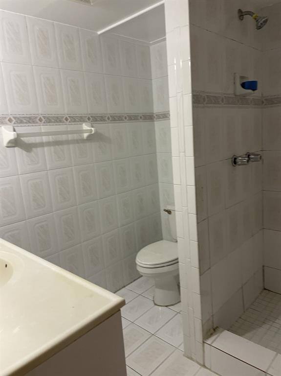 Condo for rent at 10000 NW 80th Court #2163, Hialeah, FL 33016