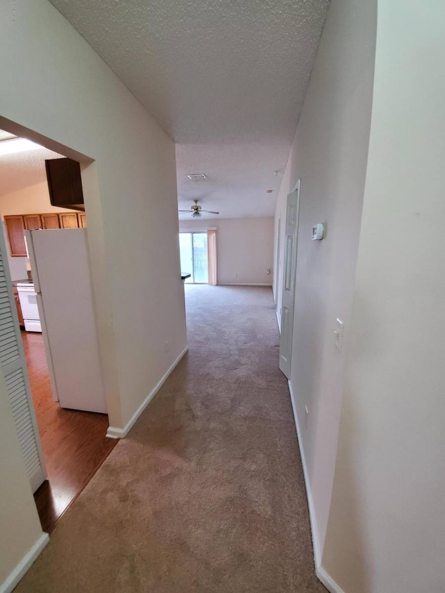 Apartment for rent at 3432 International Village Dr W, Jacksonville, FL 32277