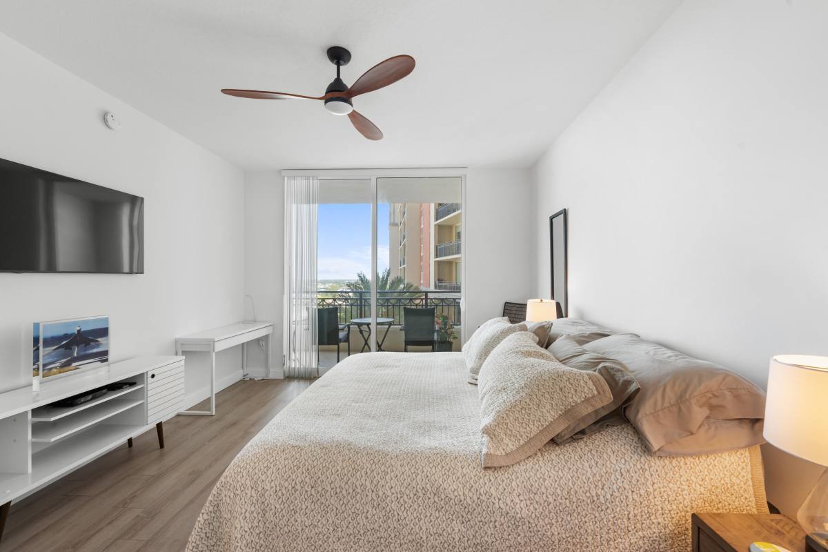 Apartment for rent at 550 Okeechobee Blvd #1407, West Palm Beach, FL 33401