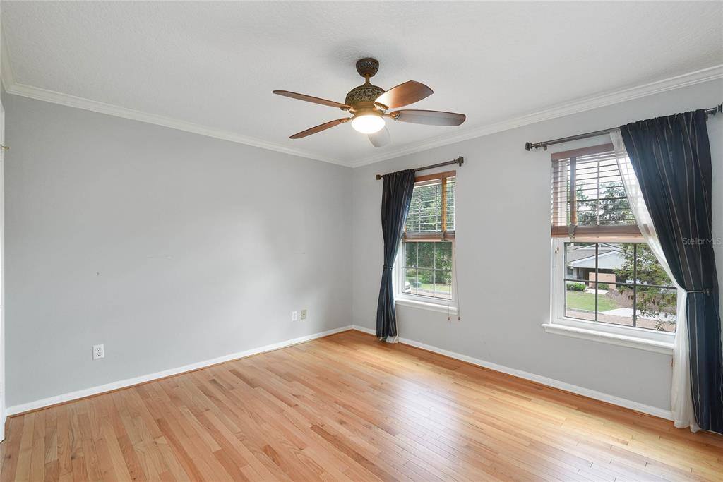 Apartment for rent at 1580 Oakhurst Ave, Winter Park, FL 32789