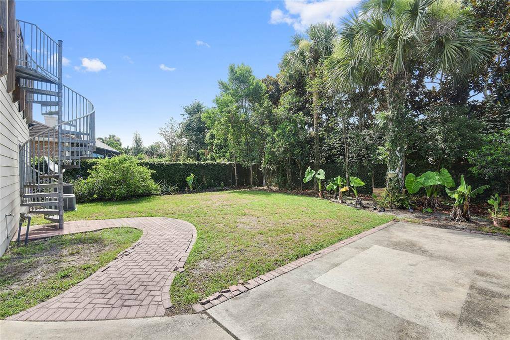 Apartment for rent at 1580 Oakhurst Ave, Winter Park, FL 32789