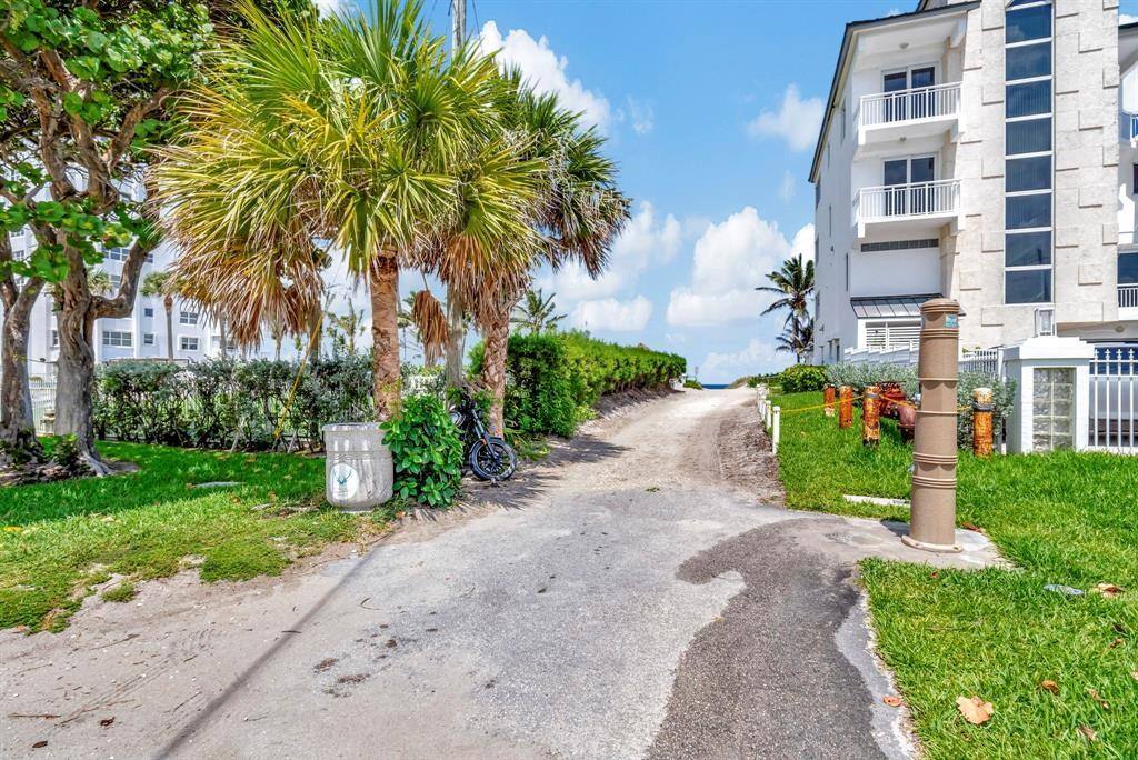 Apartment for rent at 1932 NE 7th St #1, Deerfield Beach, FL 33441