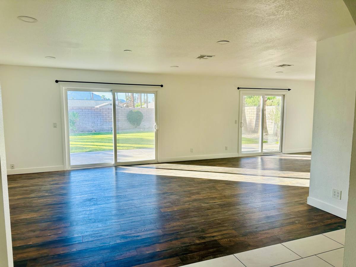 Apartment for rent at 27131 Shadowcrest Lane, Cathedral City, CA 92234