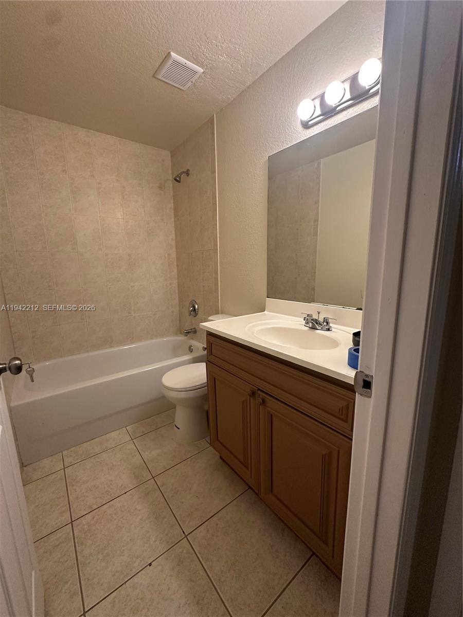 Apartment for rent at 1239 NE 127th St #1239A, Miami, FL 33161